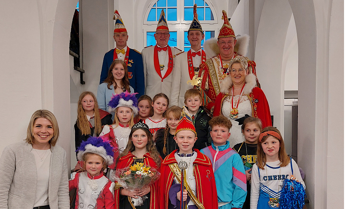 Kinderprinzenpaar im Papenburger Rathaus empfangen