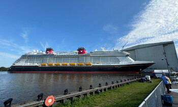 Papenburg – “Disney Treasure” wird am Mittwoch überführt