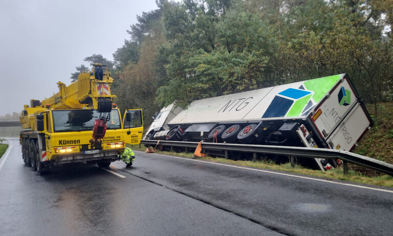 Lingen – B213 nach LKW-Unfall zwischen B70 und Schüttorfer Straße voll gesperrt