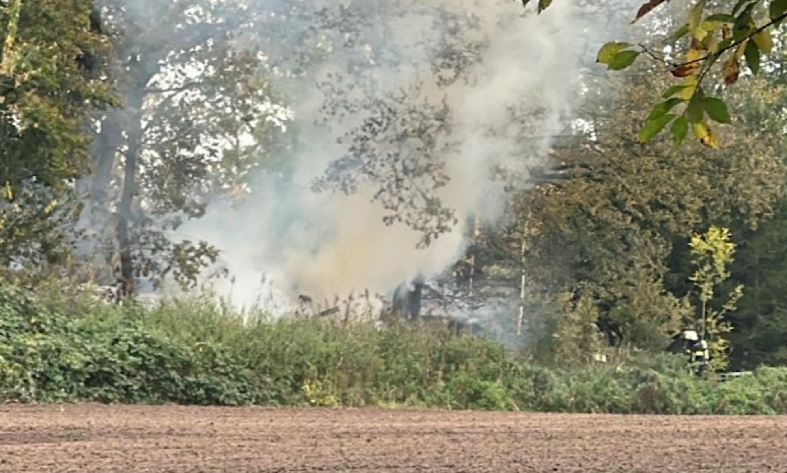 Lingen – Gartenhütte in Brand geraten