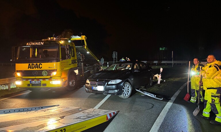 Meppen – 5er BMW kommt von Fahrbahn ab