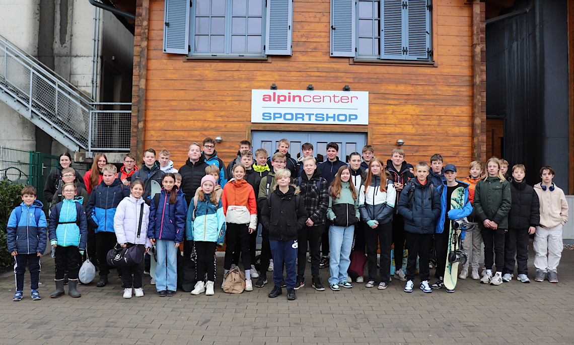 Sportjugend Emsland lädt Anfang Februar zur Tagesfahrt in die Skihalle Bottrop ein