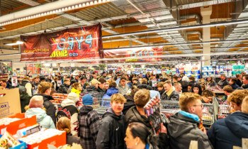 Feuerwerksverkauf bei Marktkauf in Meppen um 0:01 Uhr gestartet