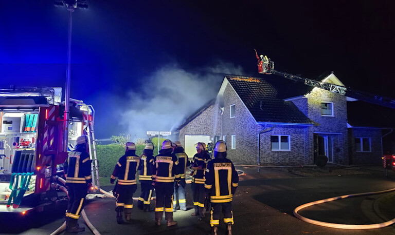 Dörpen – Einfamilienhaus brennt in Silvesternacht