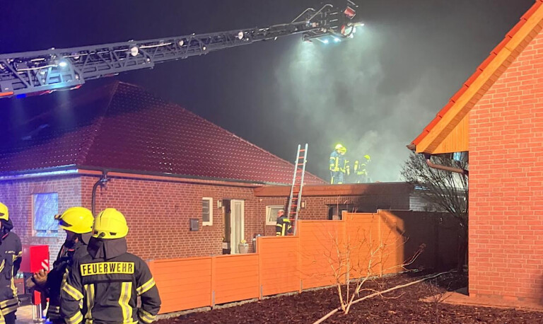 Papenburg – Geräteschuppen in Brand geraten