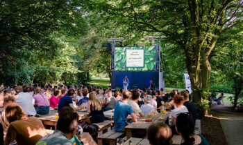 Wissenschaft trifft Bühne – Science Slam bringt Forschende nach Meppen